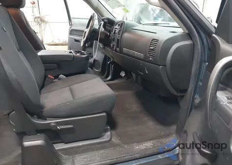 2013 Chevrolet Silverado 1500 Lt z USA, uszkodzony, nr VIN 1GCRKSE7XDZ273547